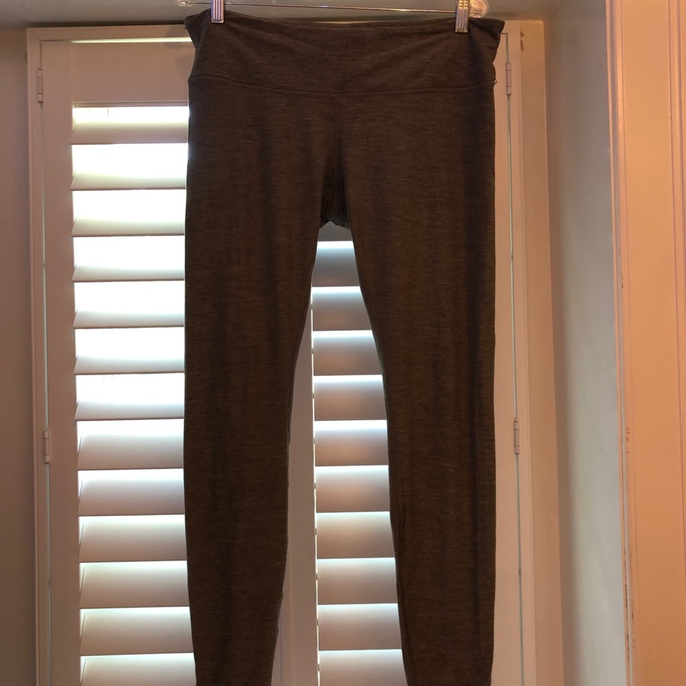 Lightly worn grey Lululemon leggings, very soft